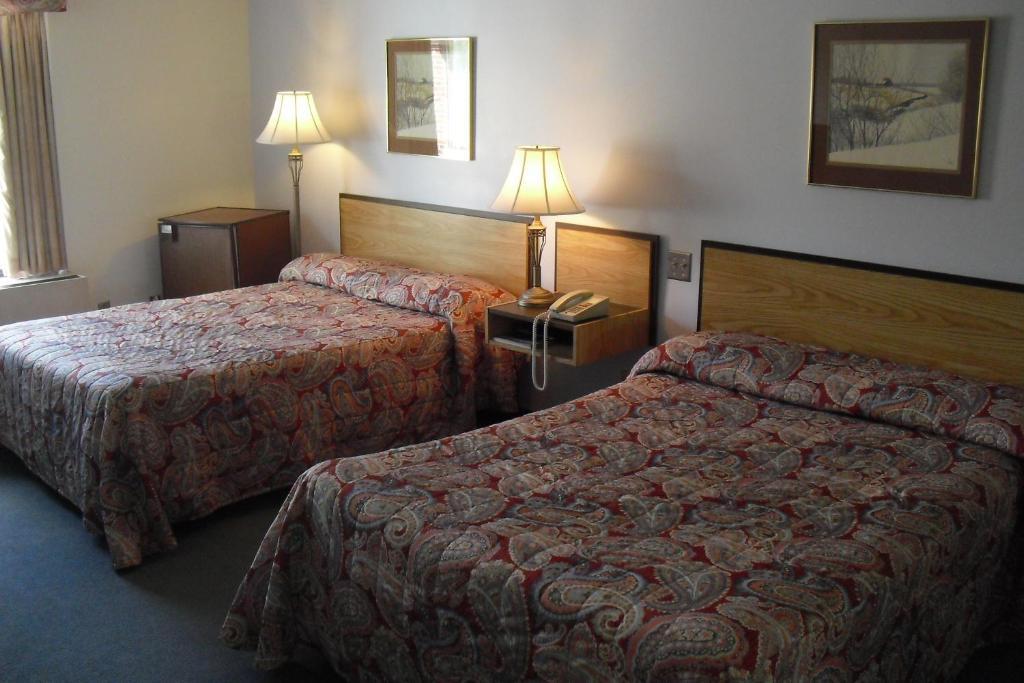Auberge La Diligence Dolbeau-Mistassini Zimmer foto