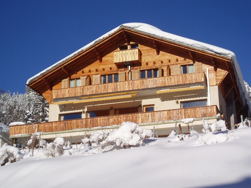 Auberge La Diligence Dolbeau-Mistassini Exterior foto